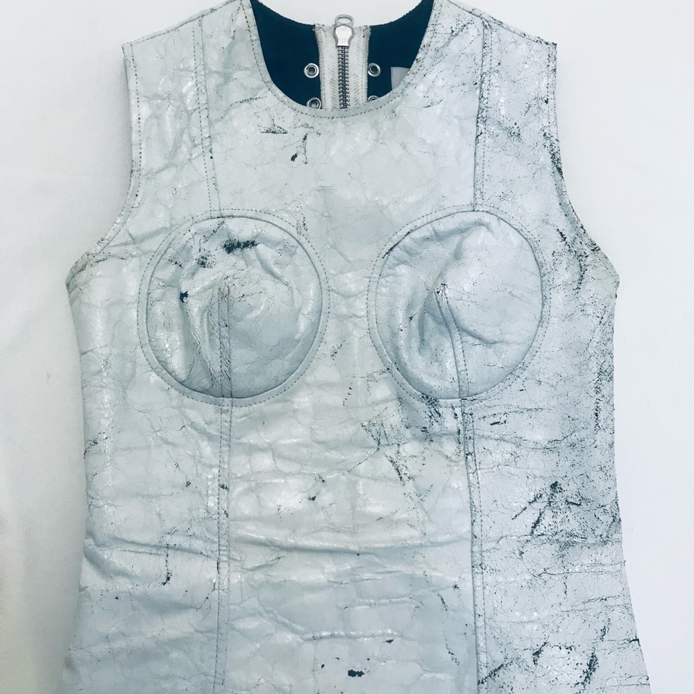 Vaquera White Leather Top and Chaps
